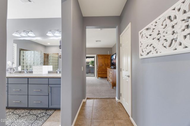 39514 S Windwood Drive, Tucson, AZ 85739