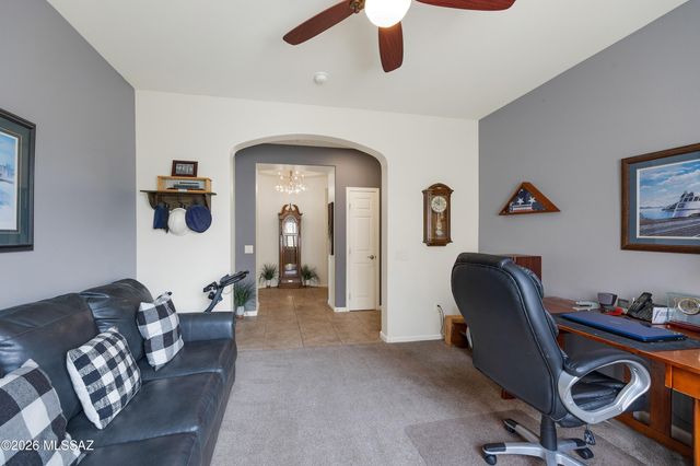 39514 S Windwood Drive, Tucson, AZ 85739
