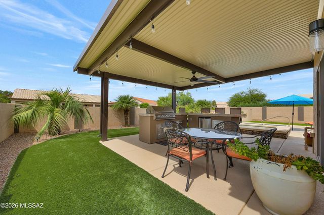 39514 S Windwood Drive, Tucson, AZ 85739