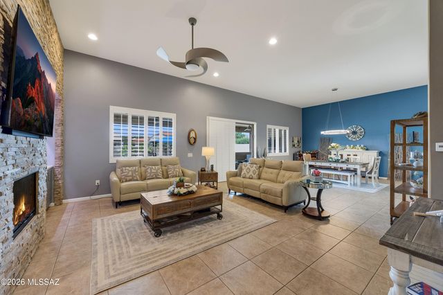 39514 S Windwood Drive, Tucson, AZ 85739