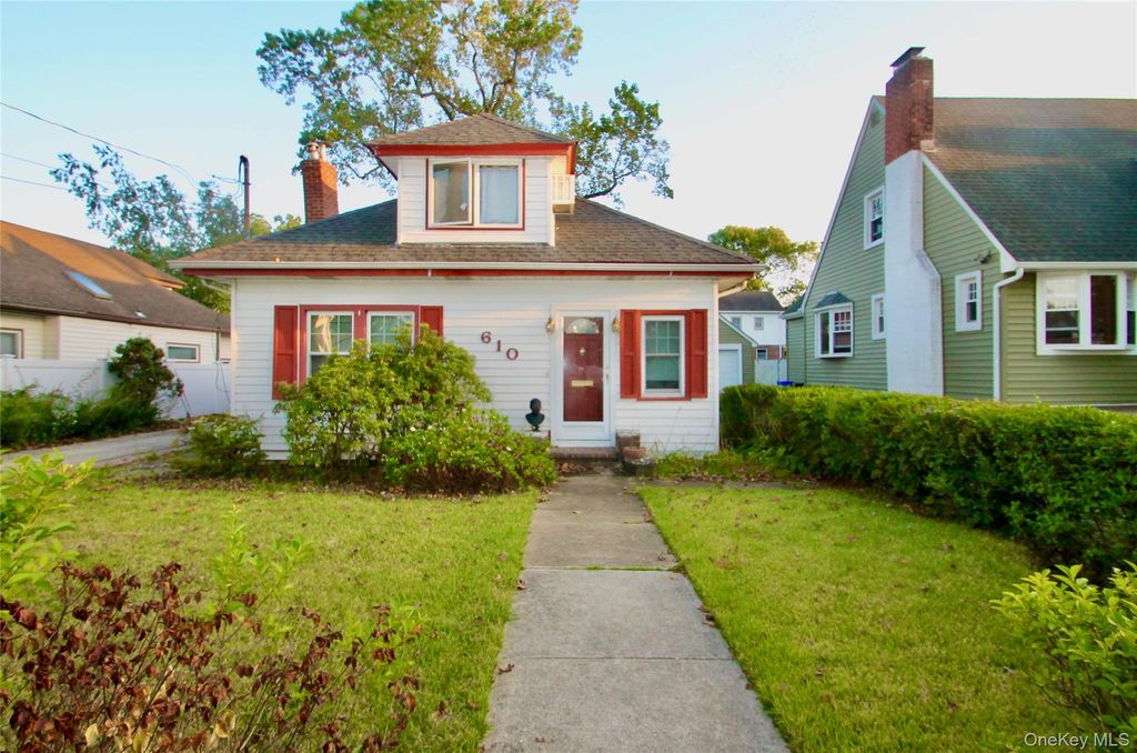 610 Emerson Avenue, Baldwin, NY 11510