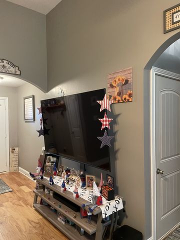 85 Good Hope Cemetery Rd, Oak Grove, KY 42262