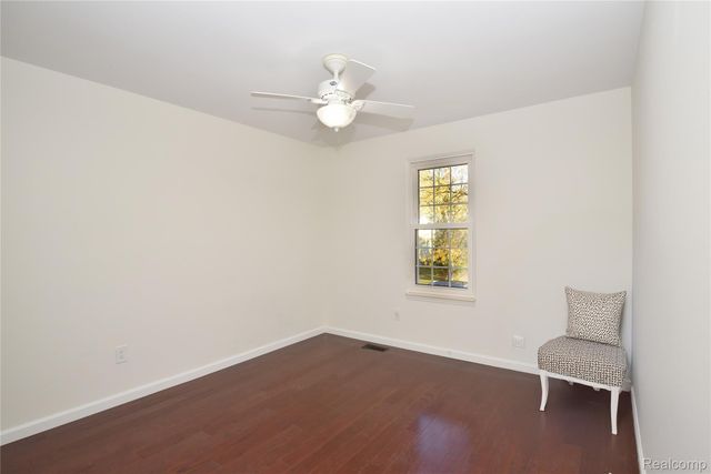 5596 Beauchamp Place, West Bloomfield Charter Township, MI 48322