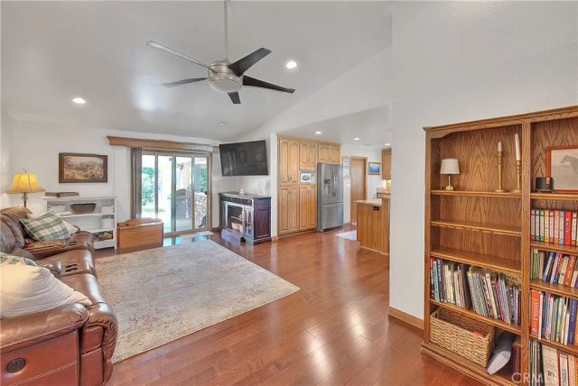 22393 De soto st, Grand Terrace, CA 92313