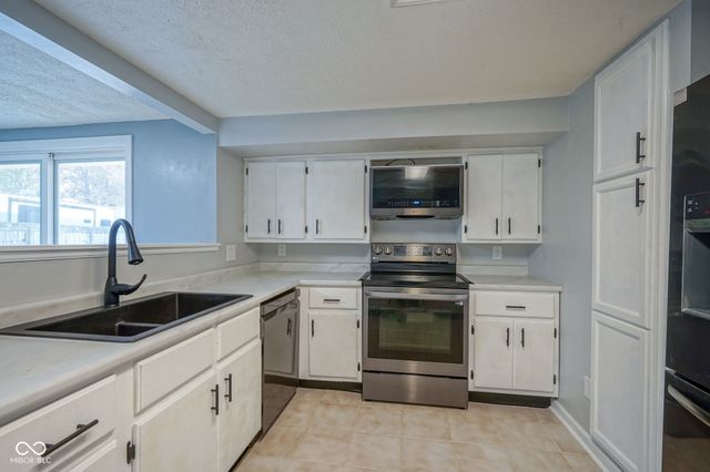 4458 Allen Drive, Brownsburg, IN 46112