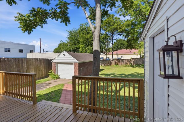 1628 S Victor Avenue, Tulsa, OK 74104