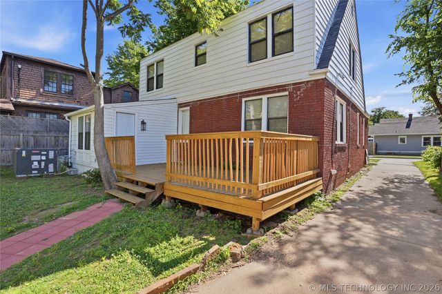 1628 S Victor Avenue, Tulsa, OK 74104