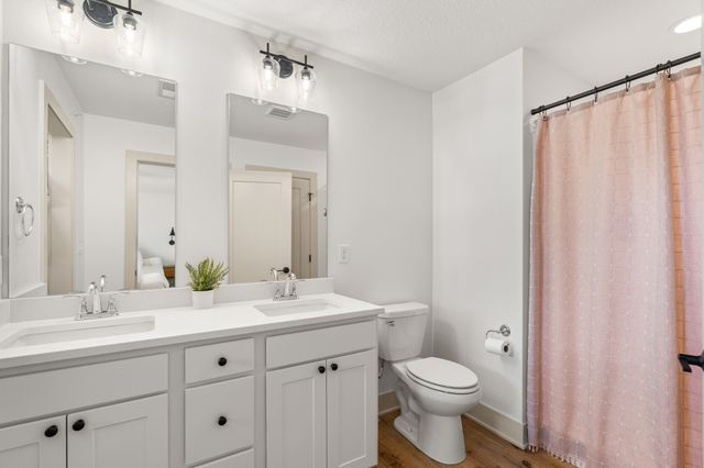 721 Spruce Street NW, Bondurant, IA 50035