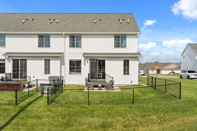 721 Spruce Street NW, Bondurant, IA 50035