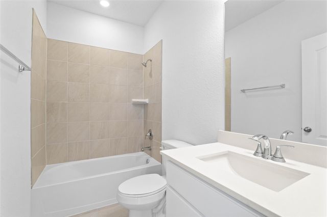 1423 Grand Olympia Drive, Fresno, TX 77545