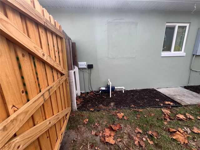 5398 27TH AVENUE N, St Petersburg, FL 33710