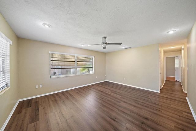 5507 HARBOR ROAD, Bradenton, FL 34209