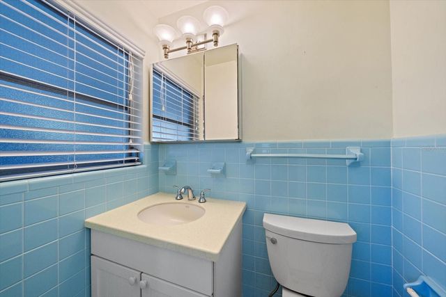 5507 HARBOR ROAD, Bradenton, FL 34209
