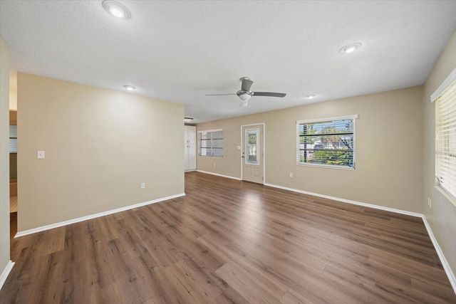 5507 HARBOR ROAD, Bradenton, FL 34209
