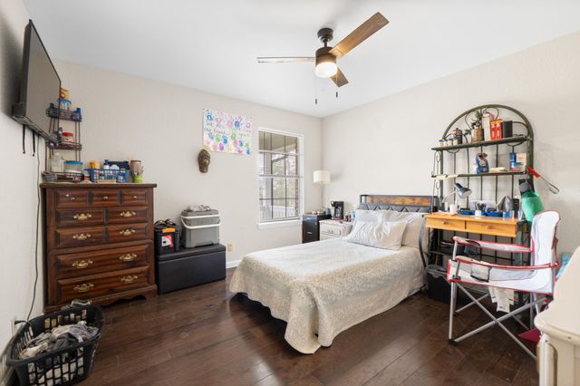 211 Lakeview Drive SE, Dalton, GA 30721