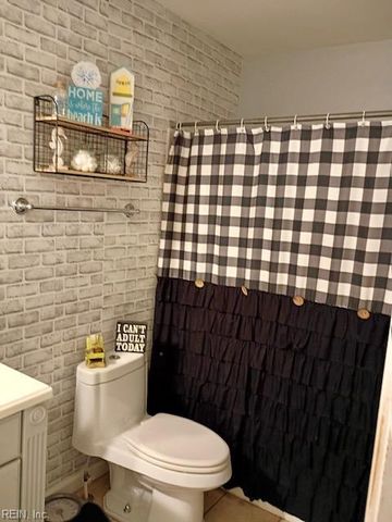 5365 Gardner CT, Williamsburg, VA 23188