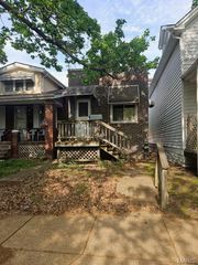 4807 Milentz Avenue, St Louis, MO 63116