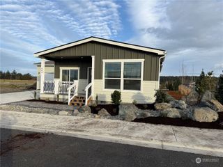 984 N Iris Avenue, Sequim, WA 98382