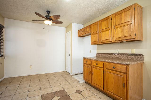 7407 Fox Crossing Court, Dallas, TX 75232