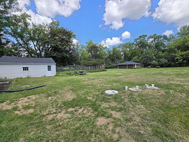 N92W29368 Center Oak ROAD, Hartland, WI 53029