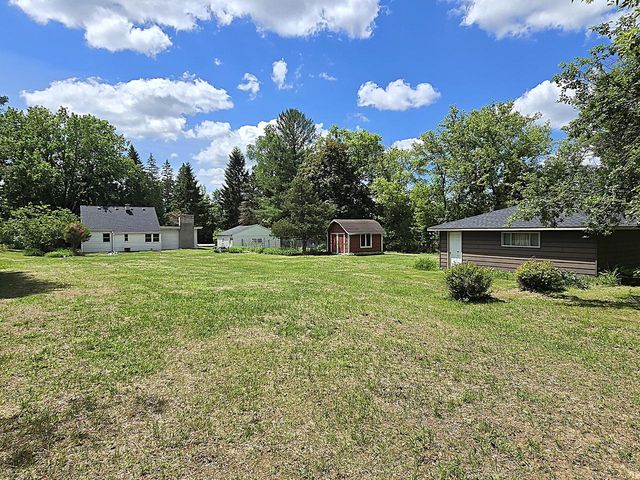 N92W29368 Center Oak ROAD, Hartland, WI 53029