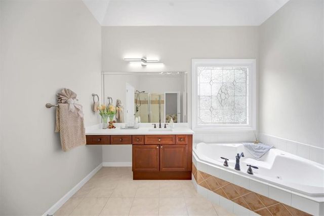 453 Cooper Woods Court SE, Smyrna, GA 30082