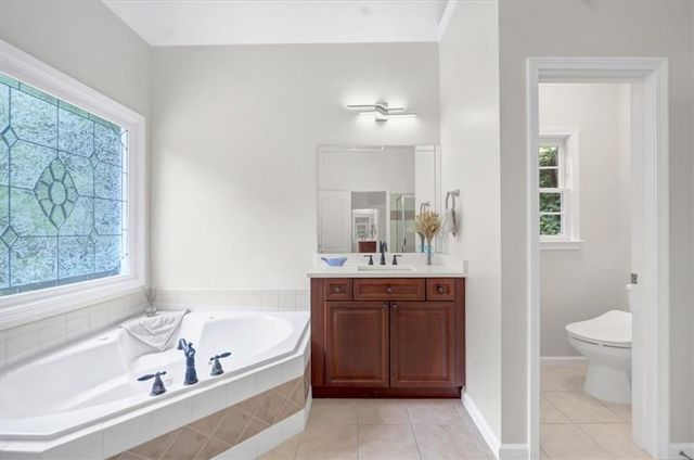 453 Cooper Woods Court SE, Smyrna, GA 30082