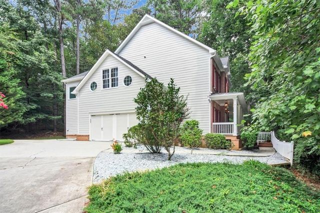 453 Cooper Woods Court SE, Smyrna, GA 30082