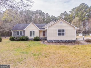 107 MAIN LINE Road, Rockmart, GA 30153