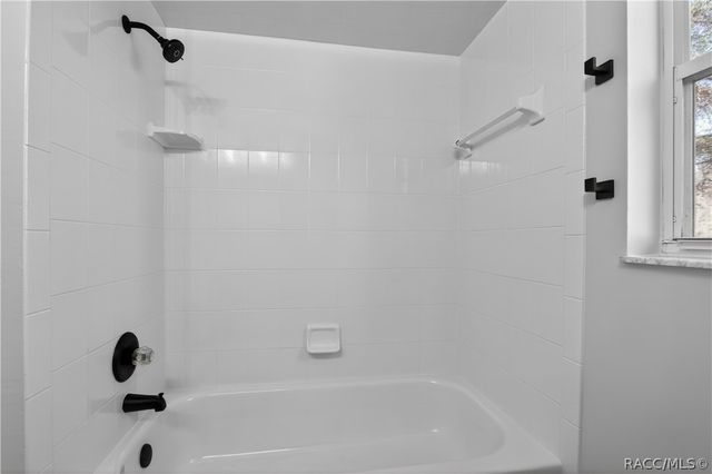 1139 E McKinley Street, Hernando, FL 34442