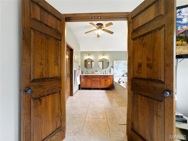 2116 E Hawkins Court, Ozark, MO 65721