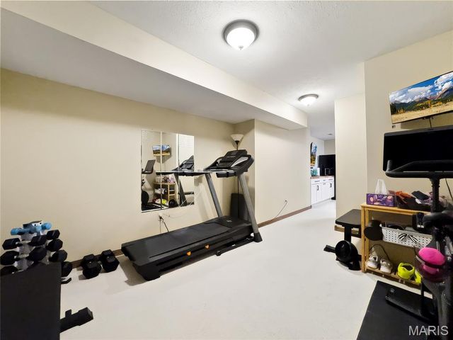 2116 E Hawkins Court, Ozark, MO 65721
