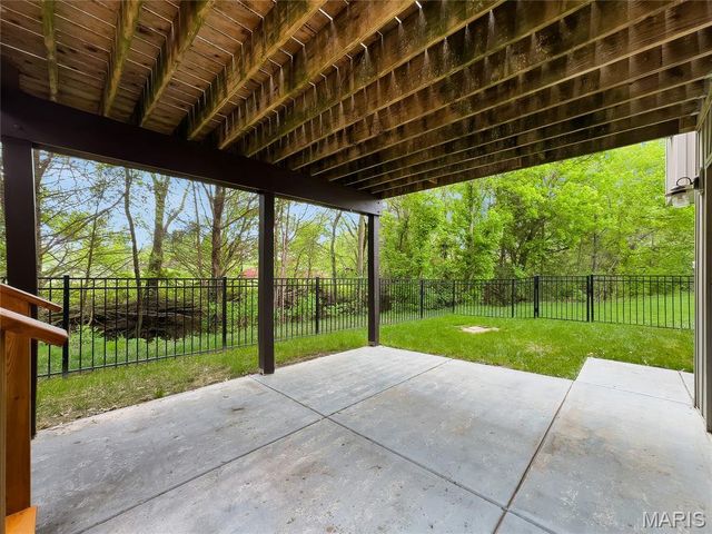 2116 E Hawkins Court, Ozark, MO 65721