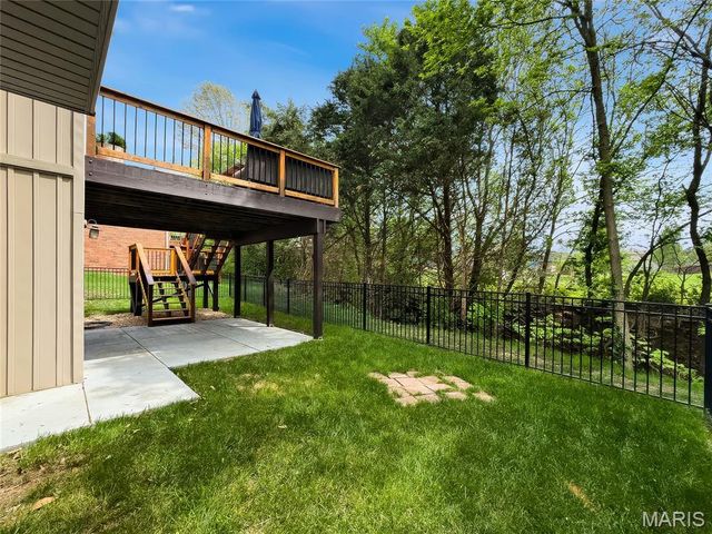 2116 E Hawkins Court, Ozark, MO 65721