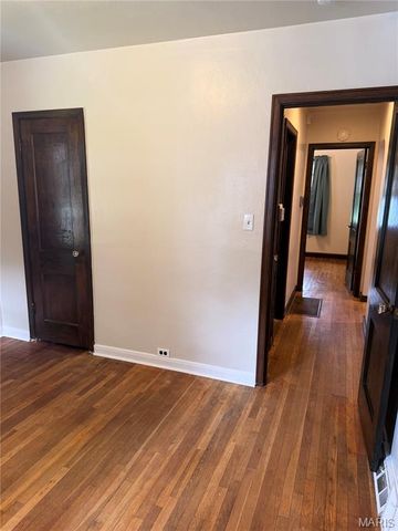 2541 Center Street, Granite City, IL 62040