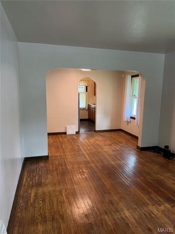 2541 Center Street, Granite City, IL 62040