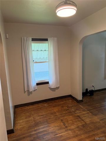 2541 Center Street, Granite City, IL 62040