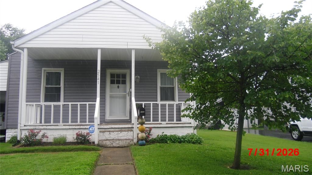 2541 Center Street, Granite City, IL 62040