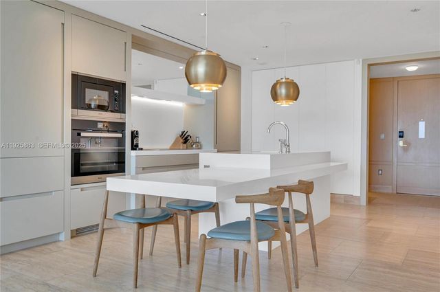 9111 Collins Ave N-914, Surfside, FL 33154