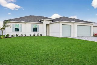 622 SW 30th TER, Cape Coral, FL 33914