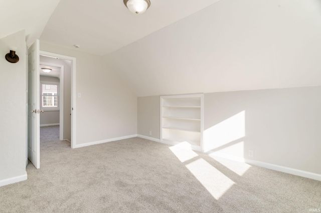 4606 Meadow Lane, South Bend, IN 46619