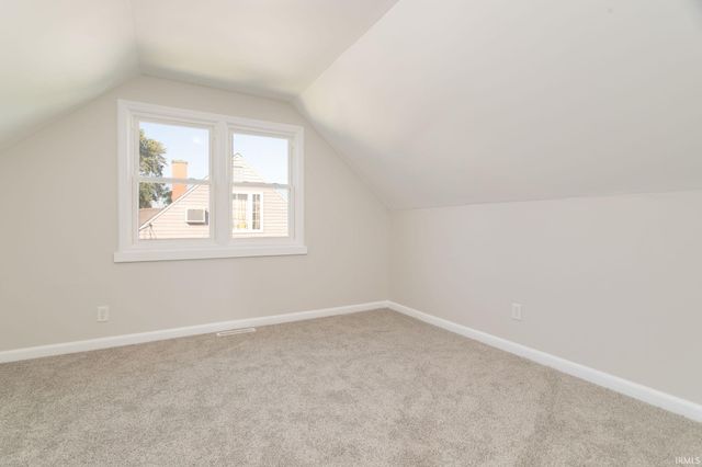 4606 Meadow Lane, South Bend, IN 46619