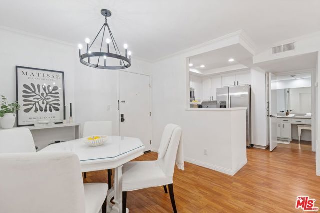 5334 Lindley Avenue 340, Encino (los Angeles), CA 91316
