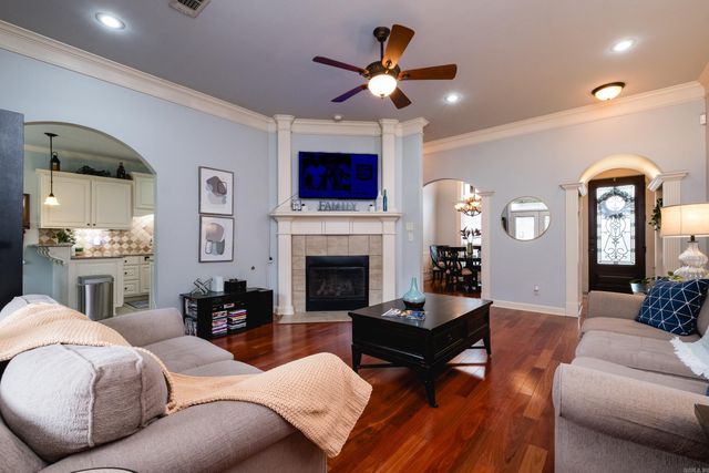 8100 Kanis Pines Drive, Little Rock, AR 72204