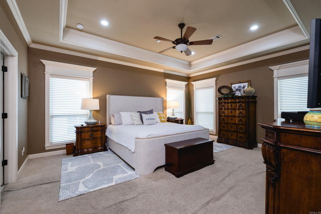 8100 Kanis Pines Drive, Little Rock, AR 72204