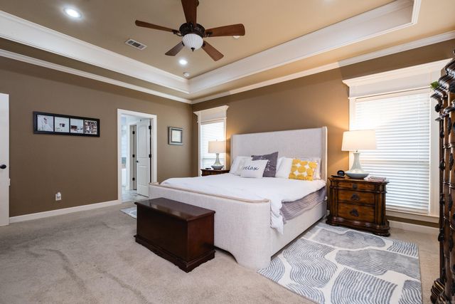 8100 Kanis Pines Drive, Little Rock, AR 72204