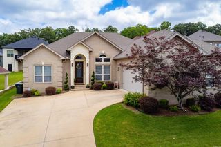 8100 Kanis Pines Drive, Little Rock, AR 72204