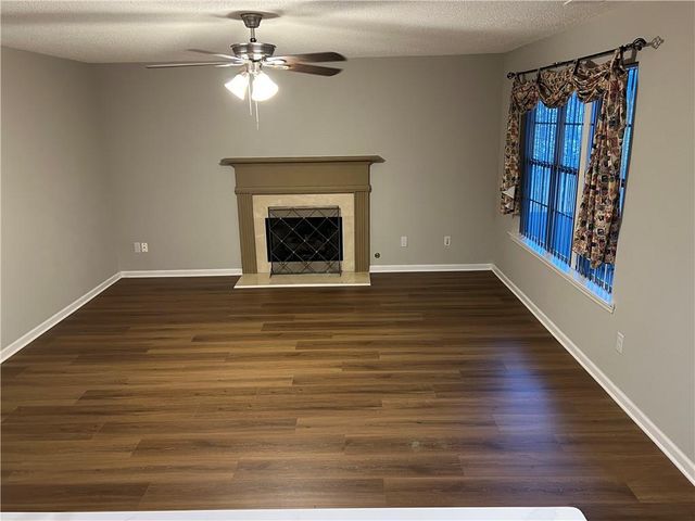 6535 Glen Pond Trace, Cumming, GA 30028