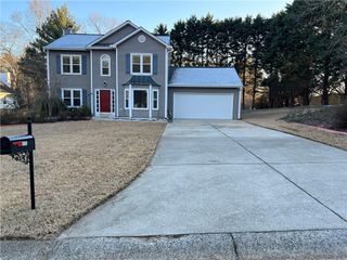 6535 Glen Pond Trace, Cumming, GA 30028