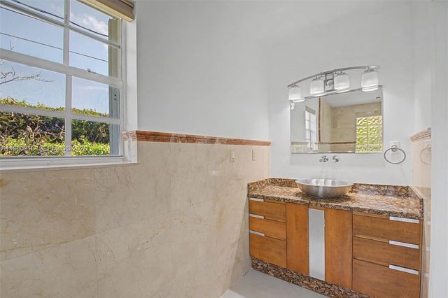 8241 SW 146th Street, Palmetto Bay, FL 33158